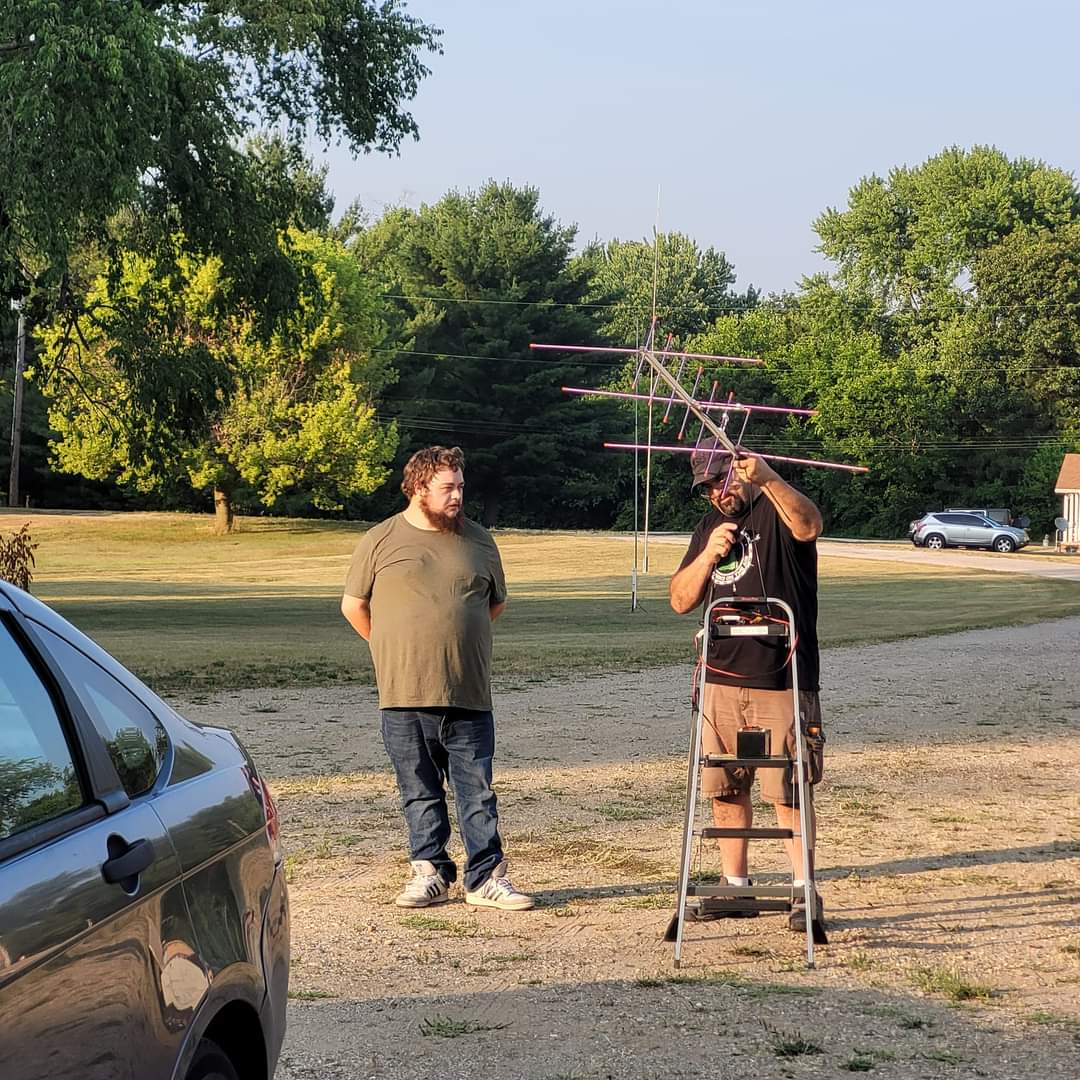 kd9eay's tweet photo. Was a great time at the field day with wabash Valley amuture club https://t.co/qpQlKZFfLY