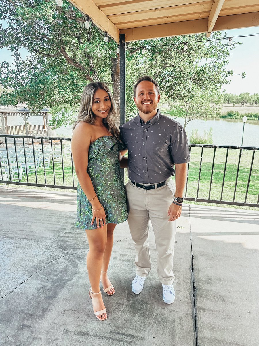 miyaelmasri's tweet photo. cutie wedding date https://t.co/Oh0MNHc7ox