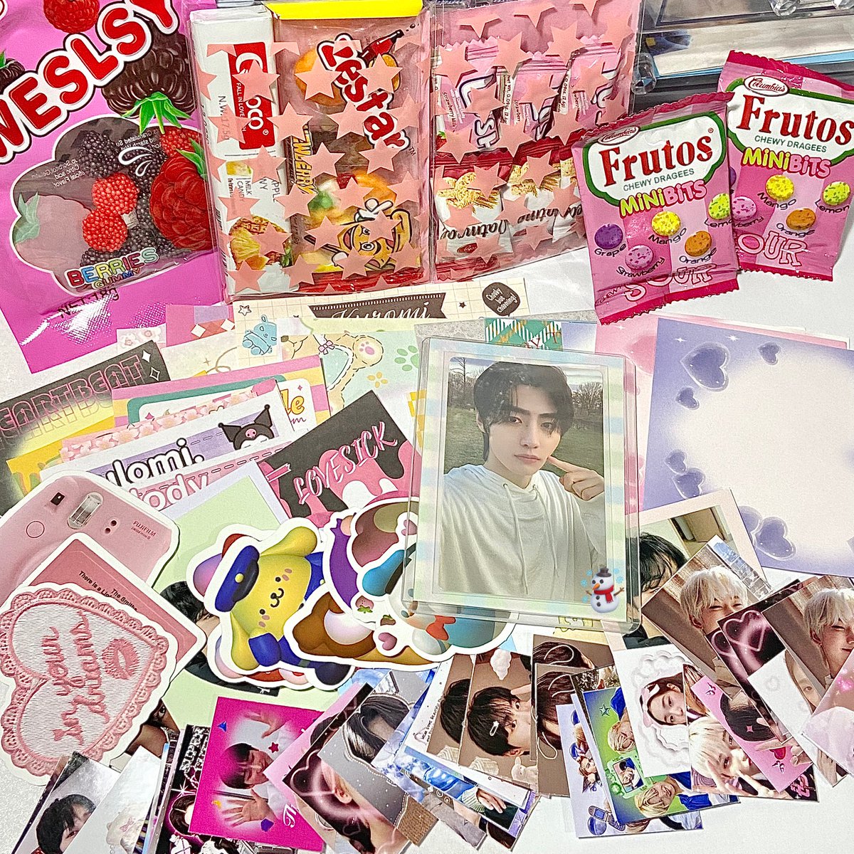 sungjakecart's tweet photo. happy mail ! ☻ #for_sim
yayy hoon is here ㅠㅠ tysm zel for trading with me!! <33 ty for the freebies & sweets too, andami🥹 ily! 'til our next transaction🫶🏻
@28luvmails #goodsfromzel https://t.co/arTSXQQtQA