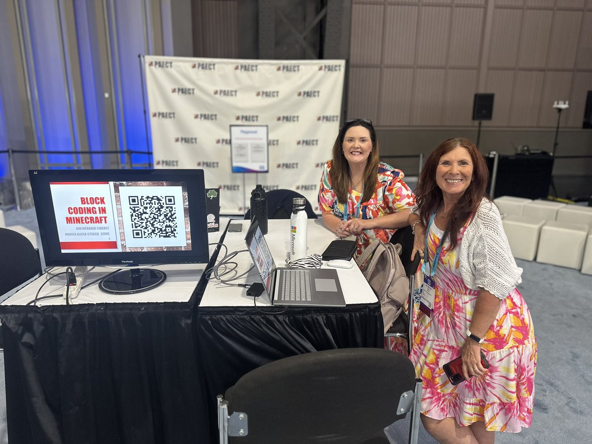 edtechwells's tweet photo. Having some fun in the #PAETC CS Playground at #ISTELive! 
Talking #esports with #i2esports 

@PlayCraftLearn with @Teach_Serve &amp; @Nieb77 talking #coding next door! https://t.co/CtzynZY3BF