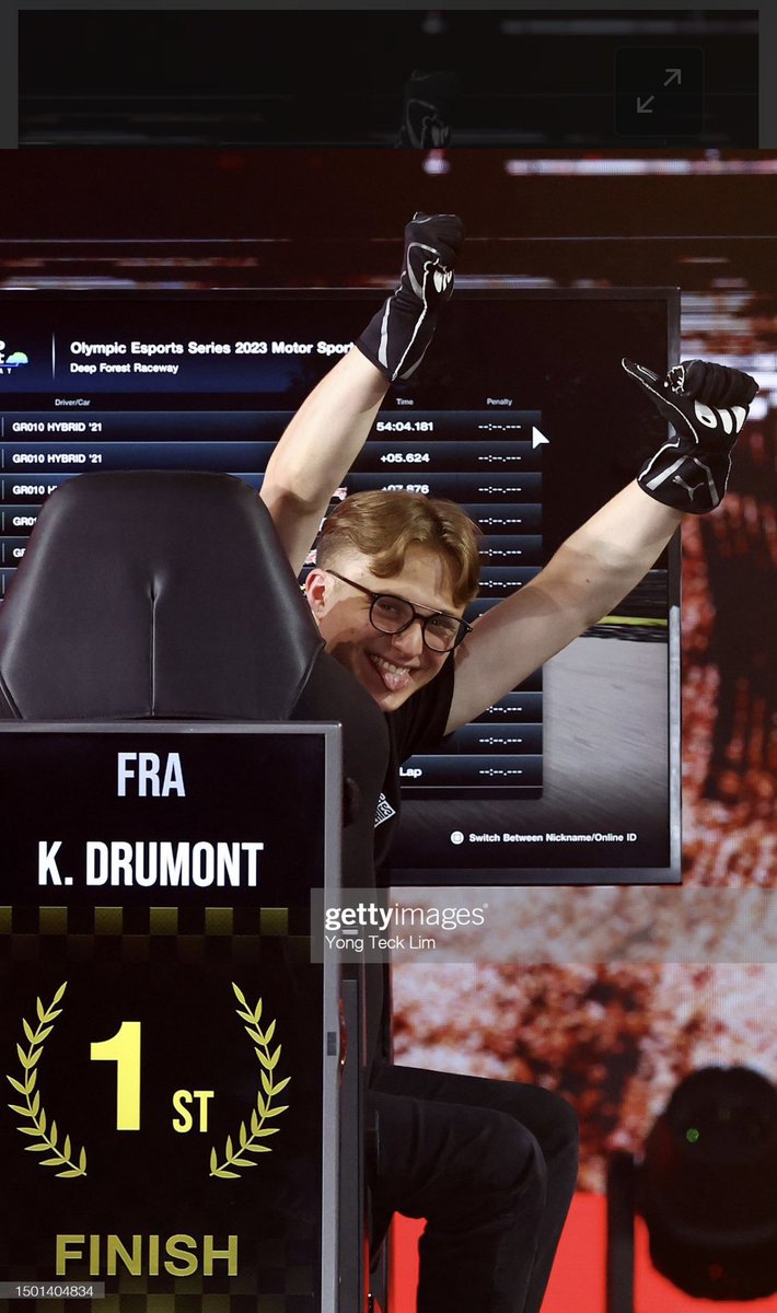 Kylian_19 tweet media