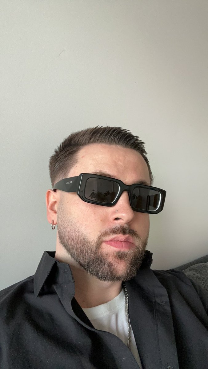 dylan.wav (@muddydylann) on Twitter photo 