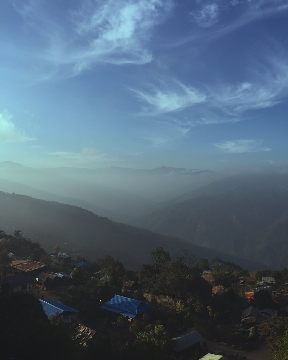 AENTHTOO's tweet photo. beautiful land, i miss... https://t.co/aAt6wrrAZN