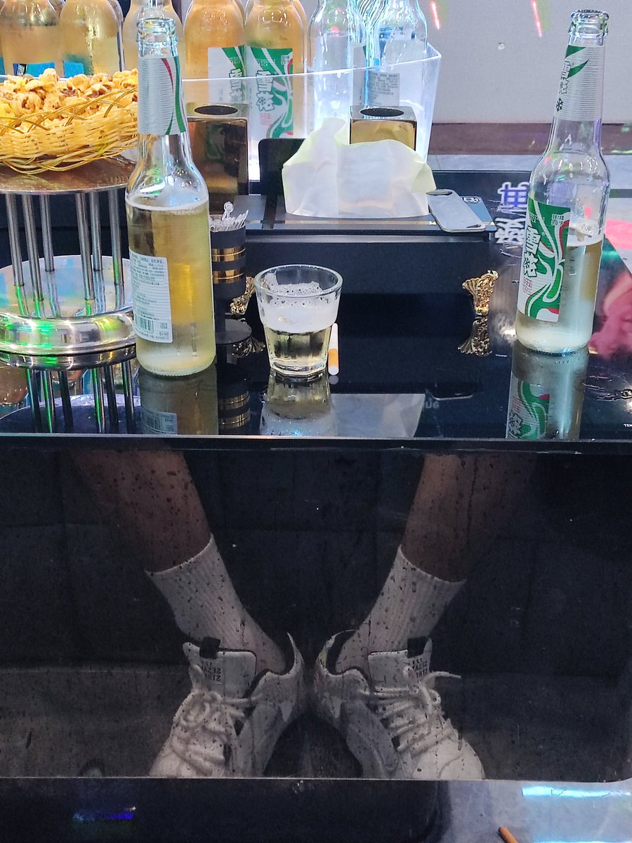 欢乐假期结束 睡醒继续早八