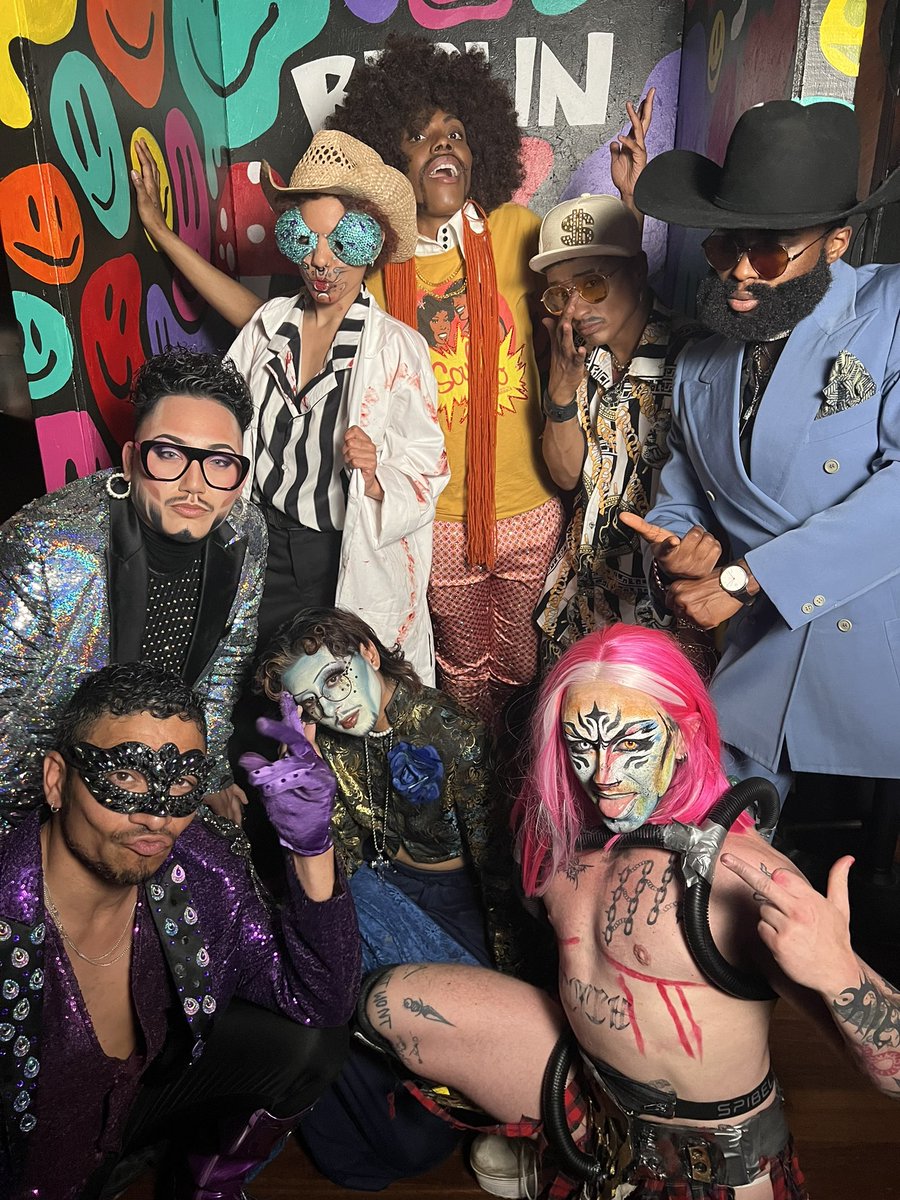 👑 DRAG KINGS 👑
Thanks to this amazing cast for an amazing pride show!!! 🙌🏻🙌🏻🙌🏻