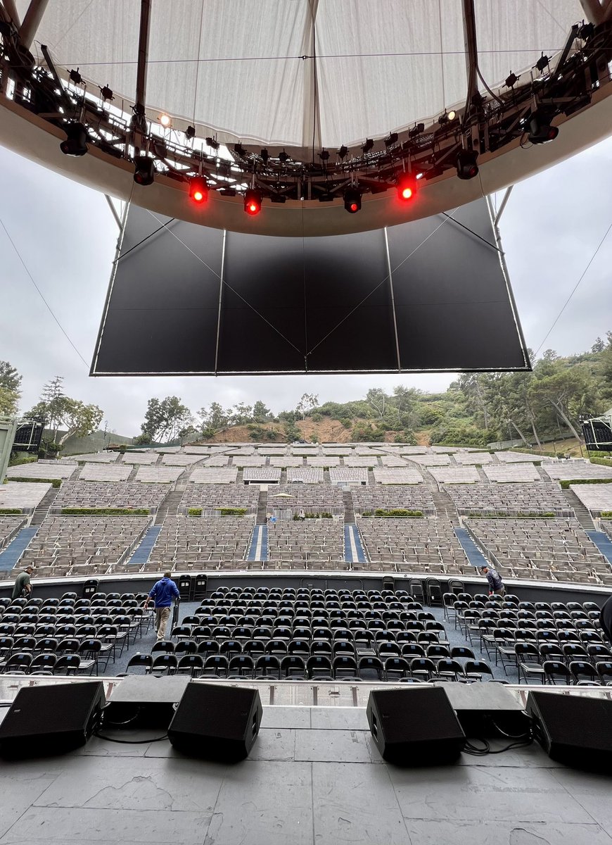 Lornebalfe's tweet photo. We can’t wait to see you all for a very special show at the @HollywoodBowl for @thegameawards tonight. https://t.co/4qpoxdUjVt