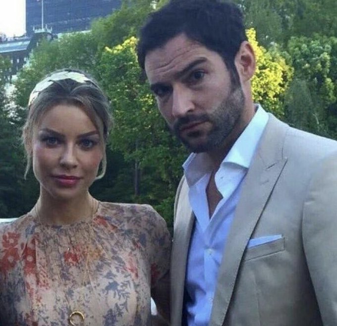 Dorisd_r's tweet photo. Muffins 💜 from #Lucifer1 to #Lucifer6 😈
#LaurenGerman #TomEllis https://t.co/RuzfgQQn8W