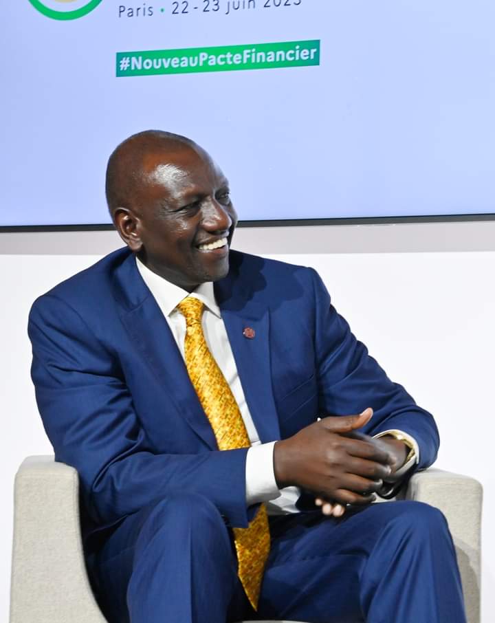 Do you think William Ruto will  be re-elected in 2027? If no who will beat him?
Retweet 🔁 for YES
Like ❤️ for NO