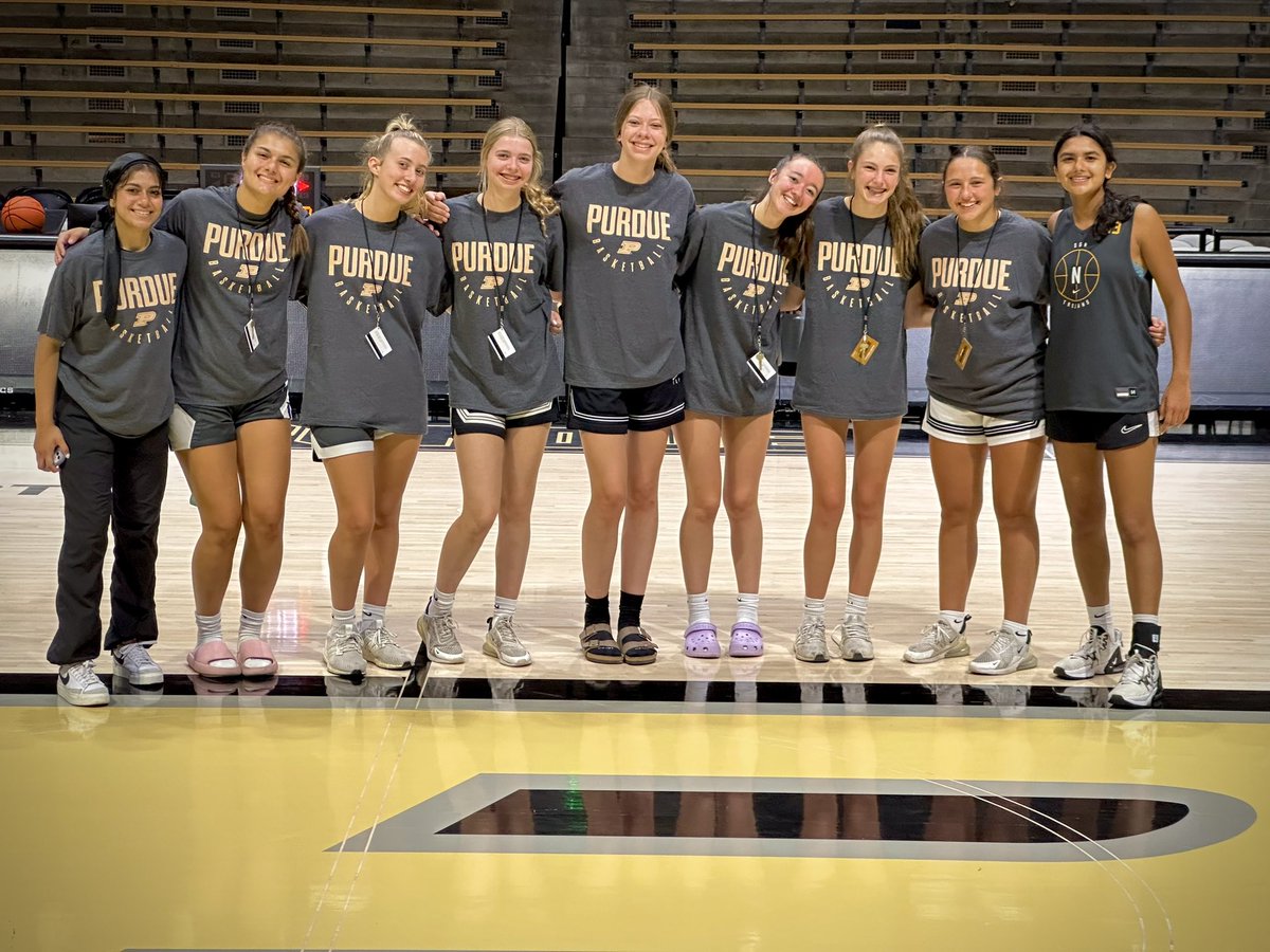 What an incredible weekend! Tremendous job by both levels…Varsity finishes 5-1 and JV 4-2 for the weekend! Well done girls! Thank you @PurdueWBB for a fantastic team camp! Such a great experience for our players to compete and grow together! 

#BleedPurple #STAT #NoExcuses