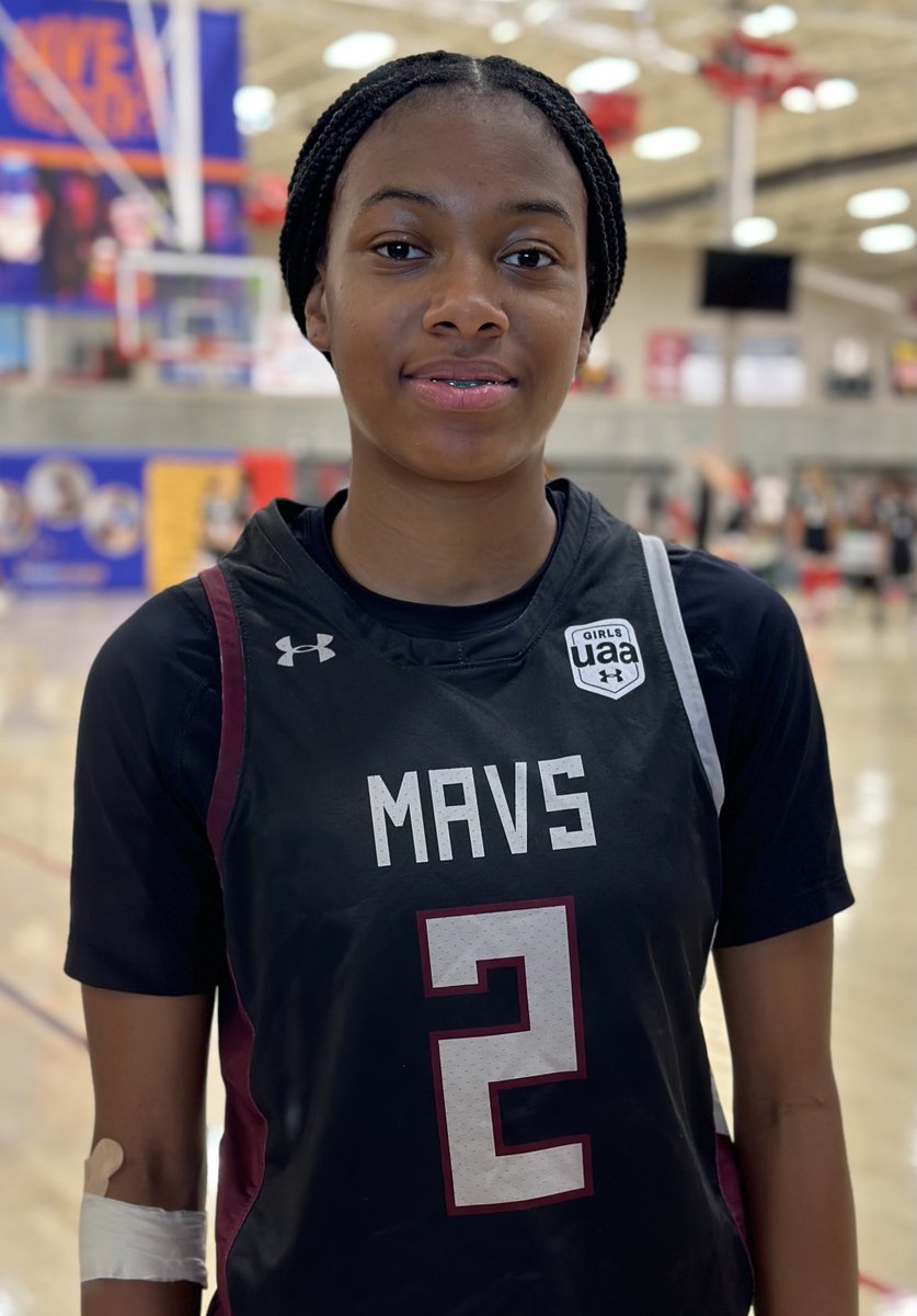 🚨Stock Risers 🚨
Impressed w/2026’s ⁦<a href="/JadaMaples/">jada maples</a> (5’10, PG) &amp; ⁦<a href="/jamari_milton/">Jamari Milton</a>⁩  (5’8, CG). 
High level facilitators that make great reads in PnR actions, shoot the 3 ball at high clip, &amp; ability to finish at rim is Special! Current Pts &amp; Asts Leaders! 

#EarnedNotGiven