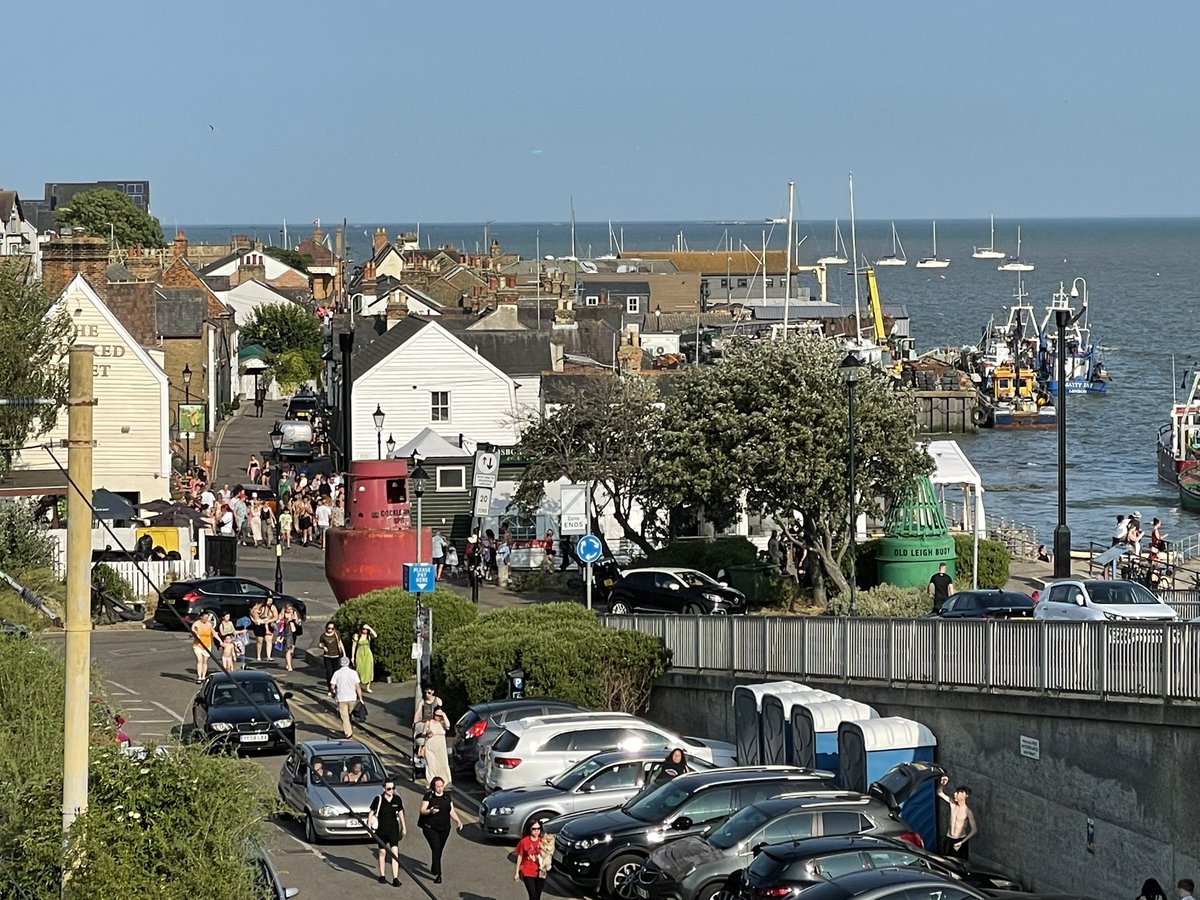 I’ve been on duty today at our Methodist Chapel supplying tea and cake to <a href="/LeighFolkArts/">Leigh Folk Arts</a> festivalgoers. Lovely to have people inside the building, and we hope a few might come and join us at some other point. The pubs of Old Leigh doing good trade today too. 
<a href="/NewRoadLeigh/">The Fishermen's Chapel</a>