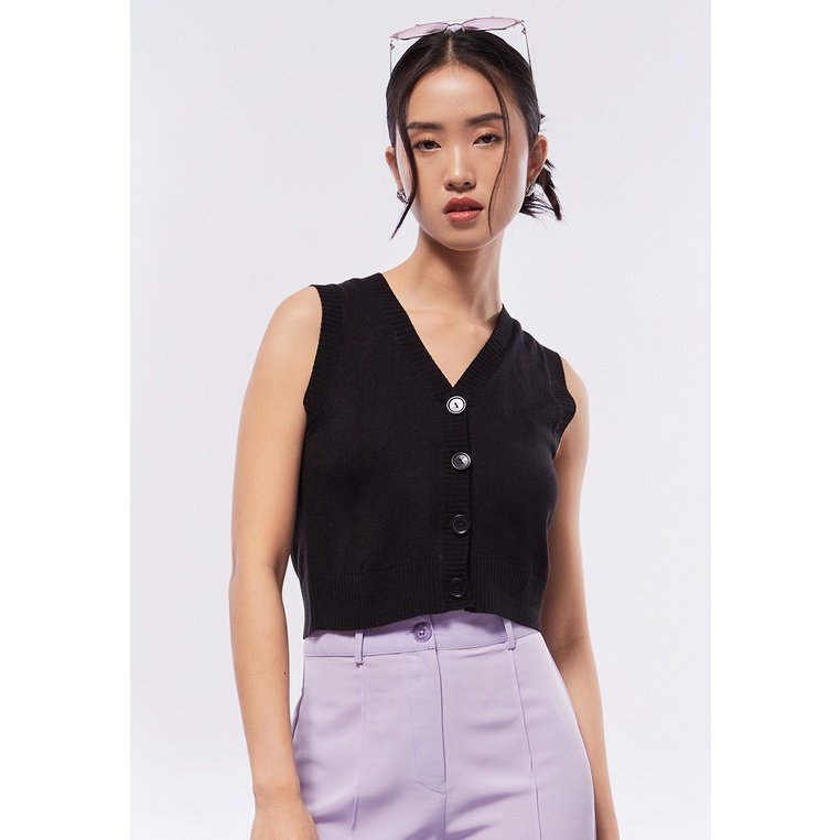 royalvoo's tweet photo. hi guys genuinely asking, ada yang nemu vest item merk col*rbox ukuran S/M aku lupa, plis yg nemuin di EUREKA FEST DAY 3 please knock my dm mohon banget

Vestnya gini yaa🤧

#eurekafestday3 #eurekafest #realityclub #missingvest #vest https://t.co/TIxrkeIakF