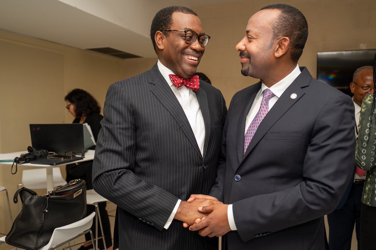 With my dear brother, Prime Minister @AbiyAhmedAli of Ethiopia in Paris. Our work together is showing excellent results! Wheat cultivation in Ethiopia, using heat tolerant varieties, supported by the @ AfDB_Group TAAT program, has now surpassed 2 million hectares! Well done!👍🏼🏆