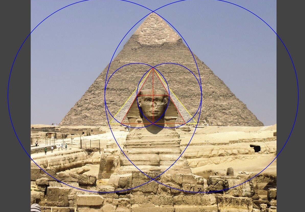 This geometry has been carried throughout the ages.. 💒