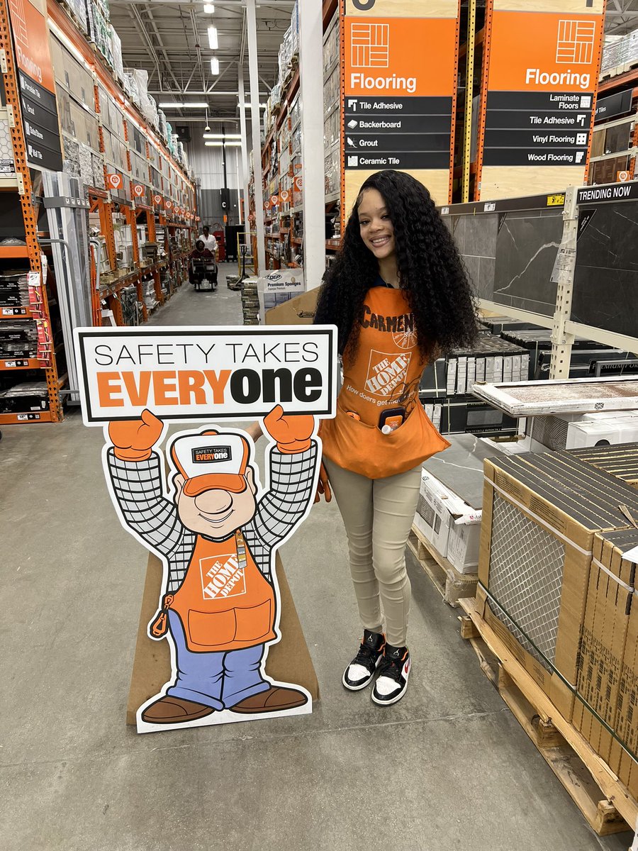 Safety Sam came to visit 0367 on Safety Sunday!! Safety is #1 <a href="/hayes_jamar/">Jamar hayes</a> <a href="/jxh076/">james hickingbottom</a> <a href="/MistyUsher8/">Misty Usher</a> <a href="/IsaiasVitalJr/">Isaias Vital</a> <a href="/Carolyn_THD/">Carolyn Jackson</a>