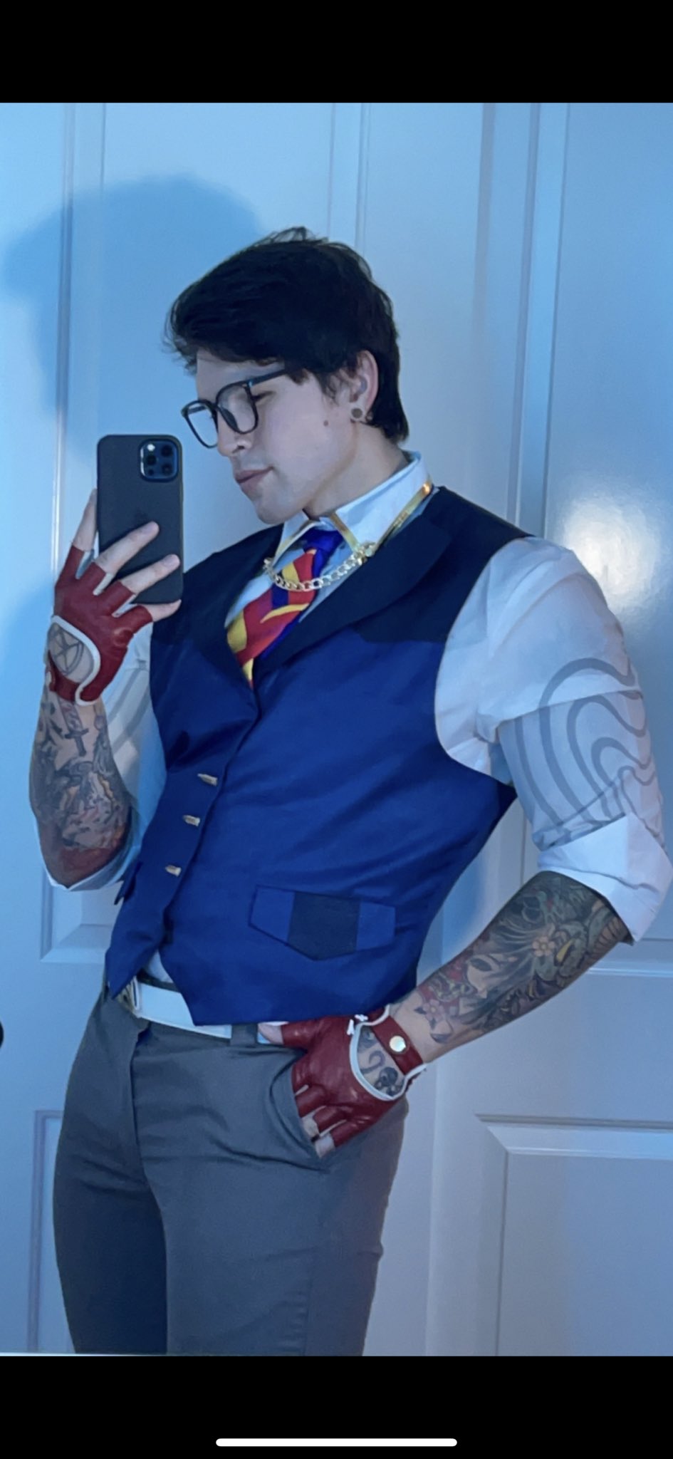 TW Pornstars - 1 pic. Trevor_wagner. Twitter. Chamber main. 6:11 PM