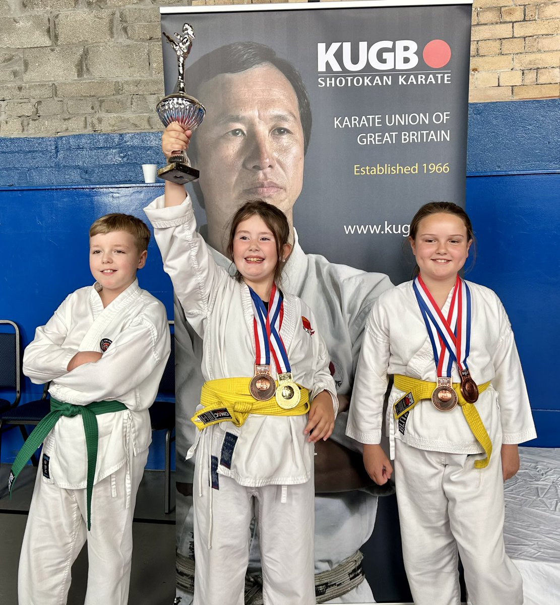 CarlaGregg7's tweet photo. @penalltau 

So proud of young competitors representing their clubs in the Karate Welsh Championship las Saturday. 
They all performed amazingly, had fantastic results and most importantly showed fantastic sportsmanship and support to their fellow competitors!
Da Iawn! https://t.co/c0I6ZzXZzp