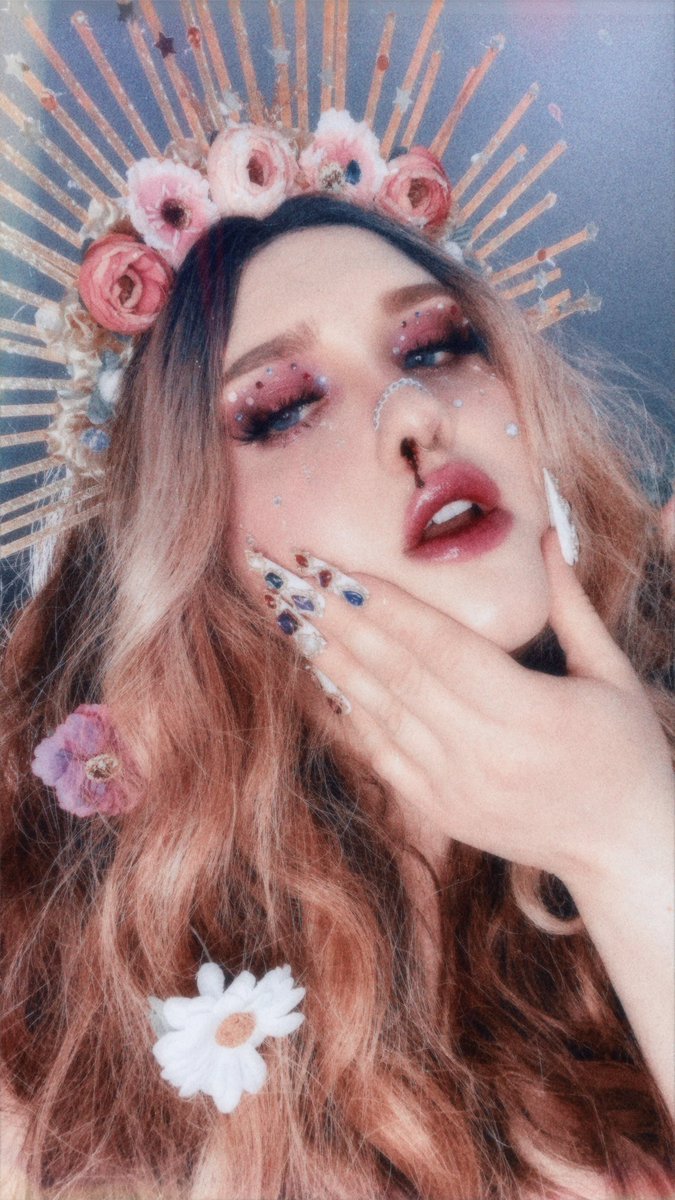 sequinghost's tweet photo. posting these to hold myself accountable that i’m talented &amp; shouldn’t tell myself i’ll never be successful https://t.co/ljpgcoIzMZ