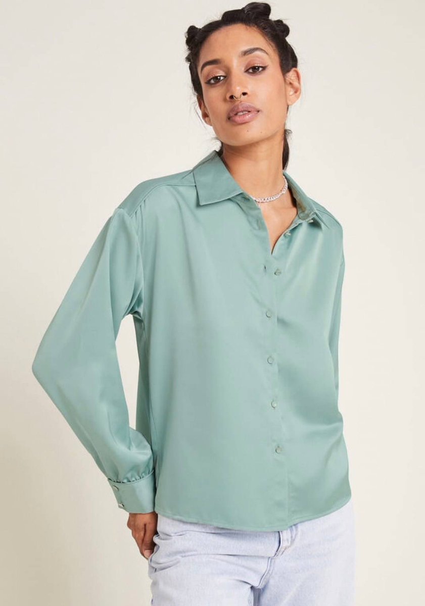 bubbleshop_e's tweet photo. Pimkie-4765
Price : 240.-

#Pimkie #เสื้อเชิ้ต 🥼ผ้าซาติน สินค้าหลุด QC หากพบรอยสะกิด ตำหนิเบาๆรบกวนลูกค้ามองข้ามนะค้า ขอให้เข้าใจงานราคานี้ด้วยค่ะ ไม่มีตำหนิใหญ่ตำหนิขาด และ95%ไม่มีตำหนิจ้า

Size : ยาว23”
สีเขียว🥑
✅อกไม่เกิน34”ใส่สวย (หน้าผ้า40”) https://t.co/qYSjTmcAxt