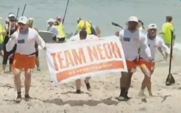 🔸From the UK to Florida - jet lag ✈️
🔹Had never paddled on the sea (only rivers)
🔸New to paddle boarding

Team Neon have completed their 80 mile paddle board challenge raising awareness about the need for global access to #Trikafta along the way.

classy.org/team/454643