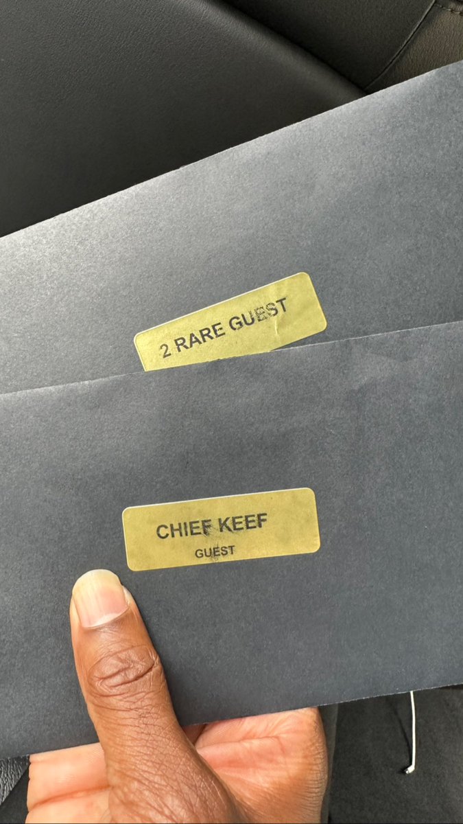 Glodman $ach$ (@peedapan) on Twitter photo 