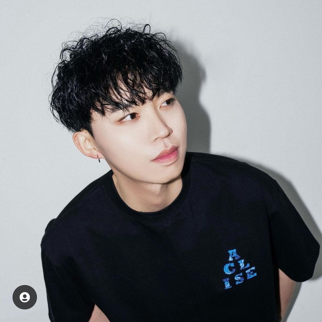 all_duck_x's tweet photo. 귀여운 남자 최고
#버논 #최한솔 #최상엽 #필릭스
#이용복 #ohway! #이민규
#최애_4명을_모으면_취향이_보인다 https://t.co/eU3yUGSuZF