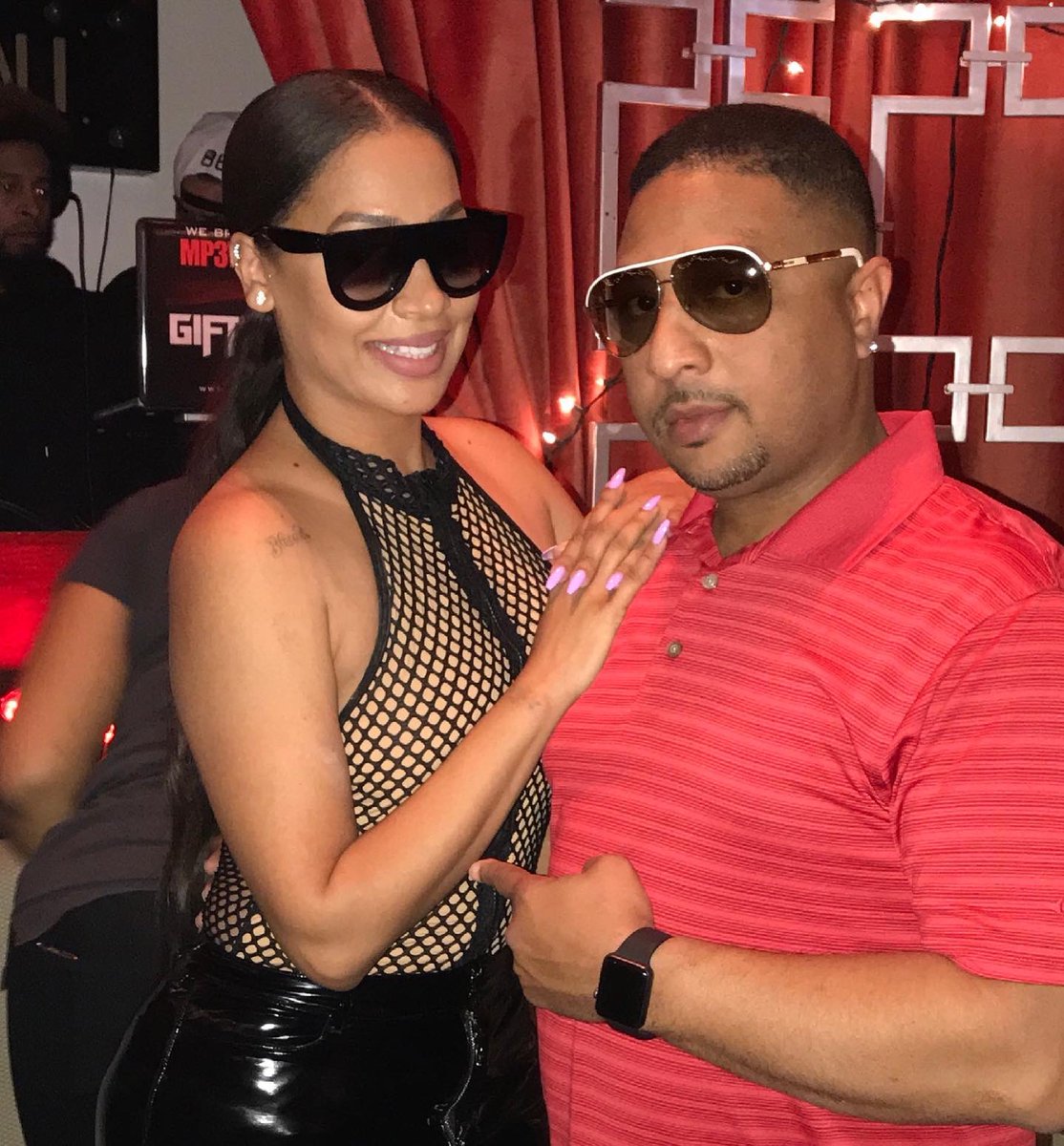 evipNFTs's tweet photo. Happy Birthday LALA March 31 2017 DIRTY MARTINI LOUNGE #nft #nftphotography #nftphoto #nftart #lala @lala https://t.co/SLYwTYJl1H