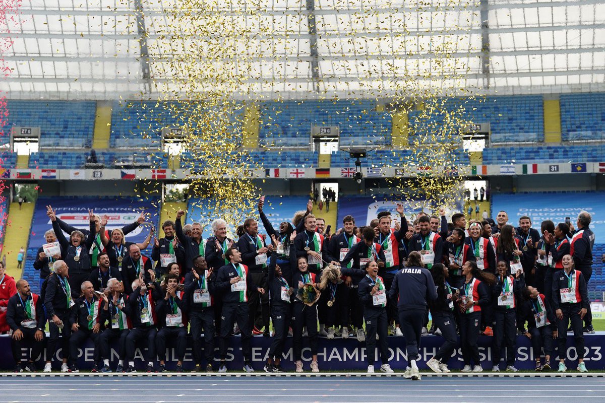 atleticaitalia's tweet photo. 🇮🇹🏆 𝐄 𝐏 𝐎 𝐂 𝐀 𝐋 𝐄 #CAMP1ONIDEUROPA

Ph. Grana/FIDAL

#atletica #Silesia2023 https://t.co/tm4A2qLJJV