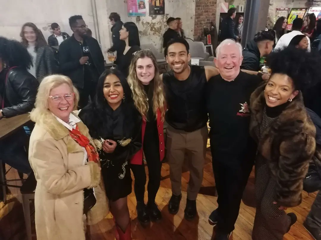 brianoxleyox's tweet photo. Brilliant premier of Strooi, the new Tri-lingual Romcom, directed by Jennis Williamson & JC Snooke. In Afrikaans, English & Mandarin. A brave venture which flows well thanks to the talented cast which includes Izette Blignaut & Jefferson Jinlong Lan. #strooi #kyknet #showmax https://t.co/JzpcvN4oZm