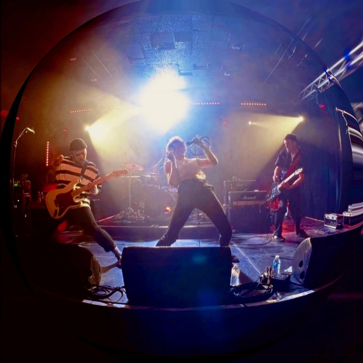 WeAreWREX's tweet photo. @WedgewoodRooms you were incredible last night! Huge thank you to @FellOutBoyUK and The Black Charade for having us 🖤

📸: insta @ jackyping.18

𝗡𝗘𝗫𝗧 𝗦𝗛𝗢𝗪:
July 15 Brighton @thehopeandruin with @LastSeenAliveUK + @iamcameronhayes 
~ticket link in bio~ 

🦖🦖 https://t.co/k5x4kll1T9