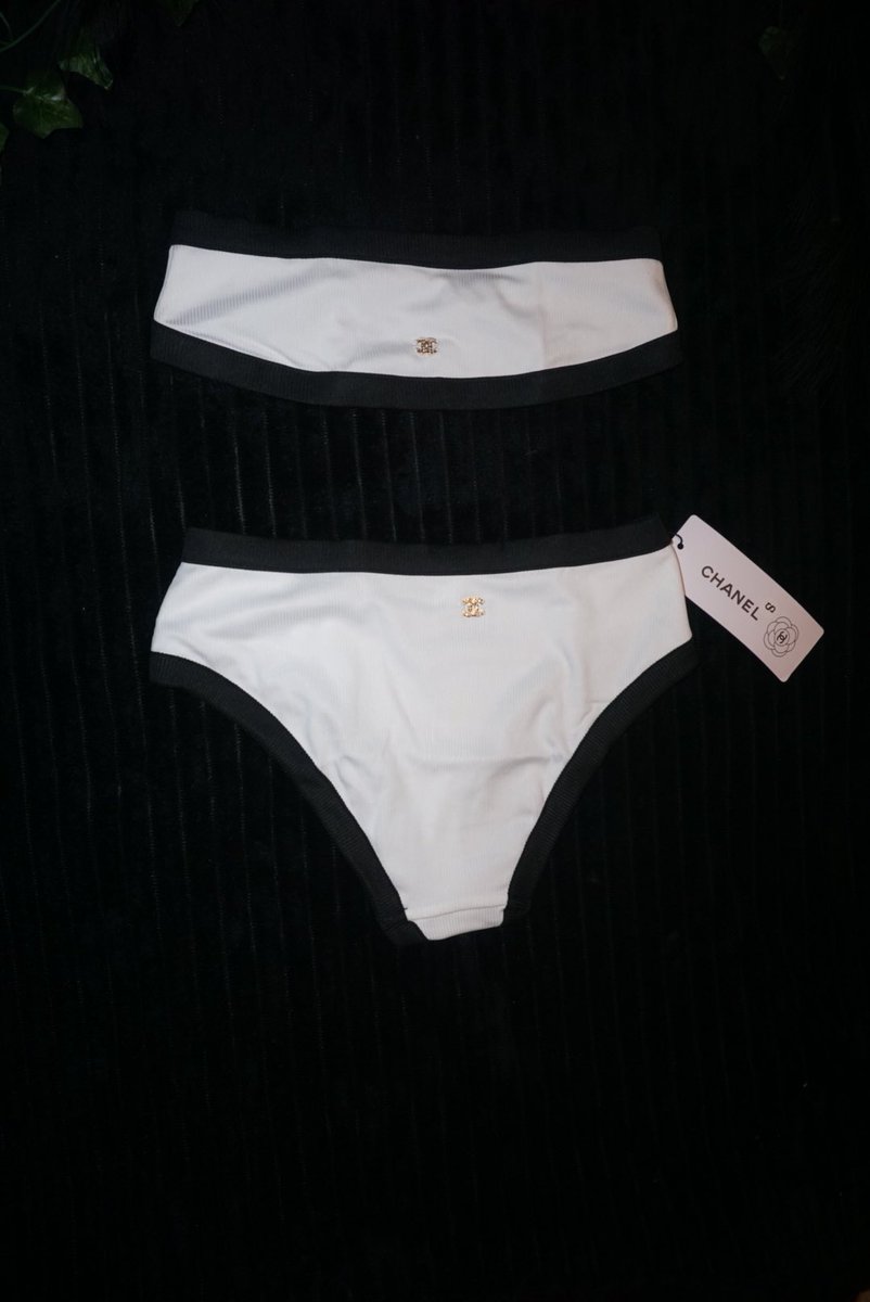 ShopKahari's tweet photo. I AM GIVING AWAY 3 FREE BIKINIS!!!
All you have to do is retweet this and tag 2 friends! There will be 2 Winners. 1st place gets 2 Bikinis of their choice, and 2nd place gets 1 Bikini of their choice. 
ITS SUMMER TIME!! DONT MISS OUT🤫
https://t.co/cZj7O7U8tG https://t.co/INWEbVMfDr