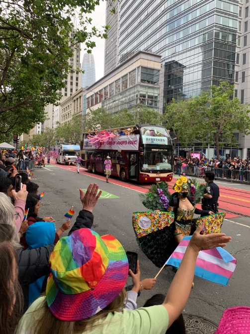 In the process of coming out. 🏳️‍🌈 tweet media