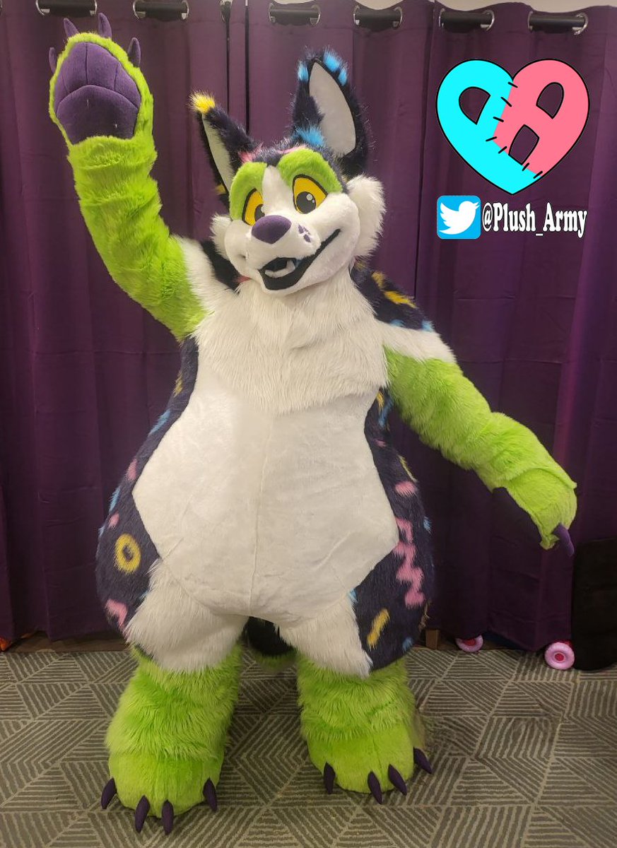 plush_army's tweet image. Announcement time!
Some of you may have noticed the many premade plushsuits we have been selling lately
Today we are happy to reveal that we have been training a new apprentice! 
#Plushsuit #fursuit