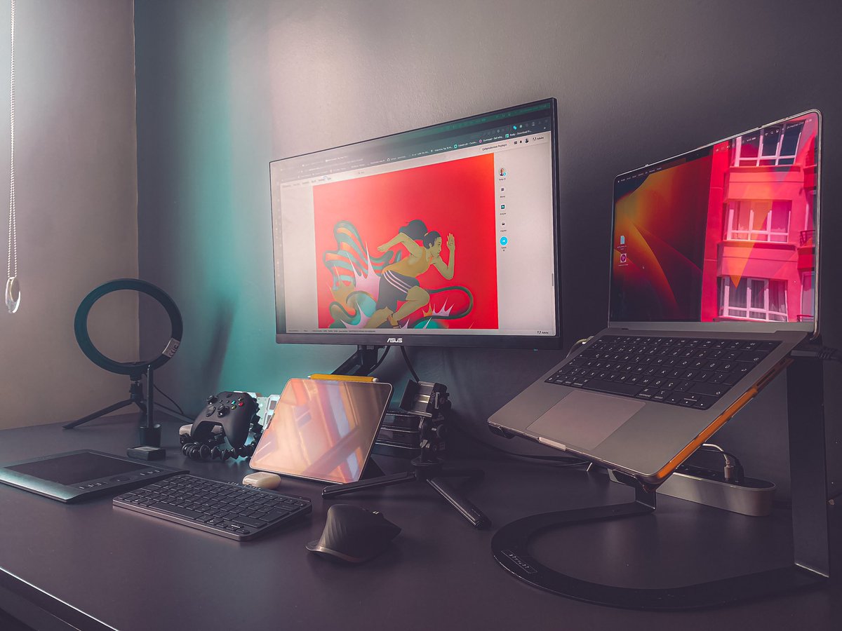 Sabobom's tweet photo. Workspace
 
#setup #workspace https://t.co/1rrg3alwlu