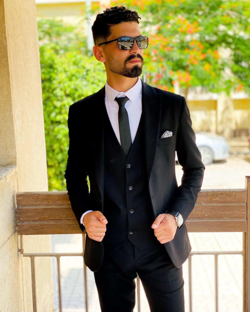 الحمد الله قولاً وفعلاً تم مناقشه مشروع تخرجي فاللهم إجعلها نهايه خير لبدايه طريق اعظم 

Graduation of 2023 ❤️❤️