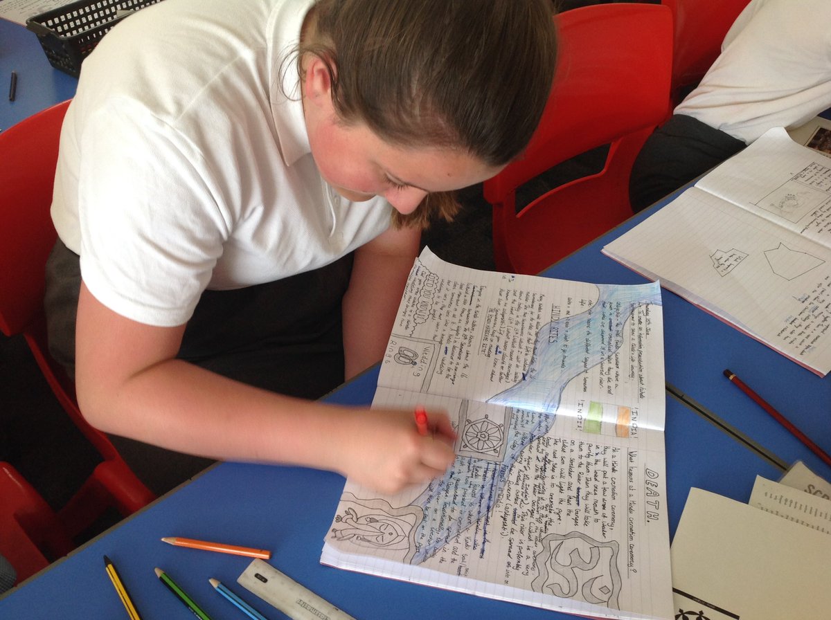 Charlotte Morris tweet media