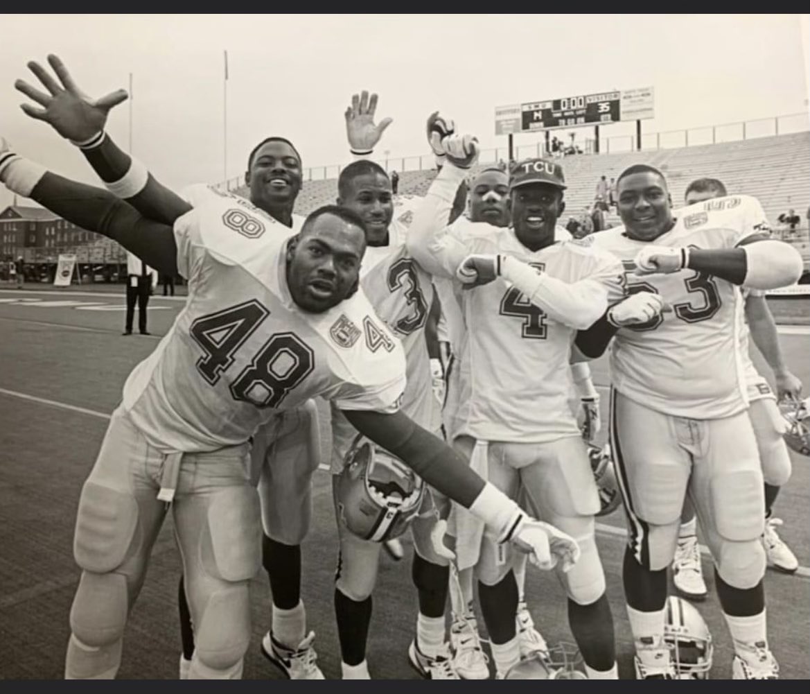 ReignofUnity tweet media