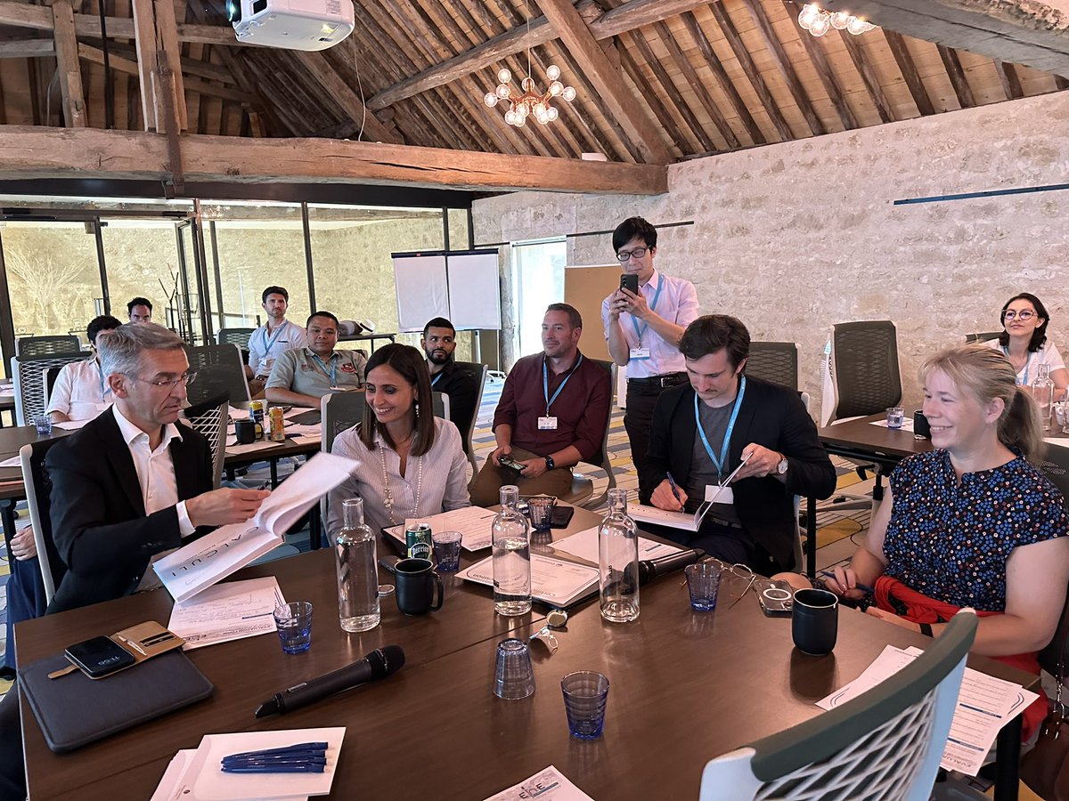 Mon Mon Oo tweet media