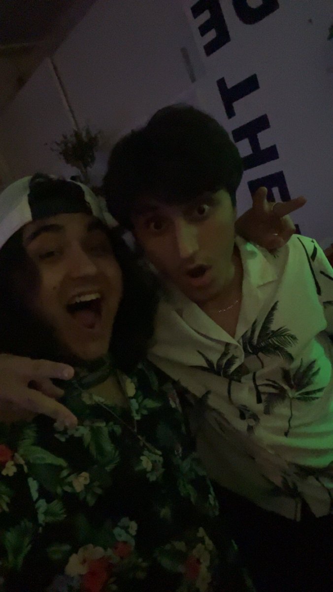 _permastoned's tweet photo. best night of my life 🫶 https://t.co/5REWB0nXUE