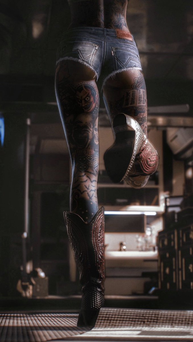 rock_hilly's tweet photo. Never skip leg day 

#Cyberpunk2077 #cdpr #ps5 #nomod #VirtualPhotography https://t.co/vxr9JQKGfI