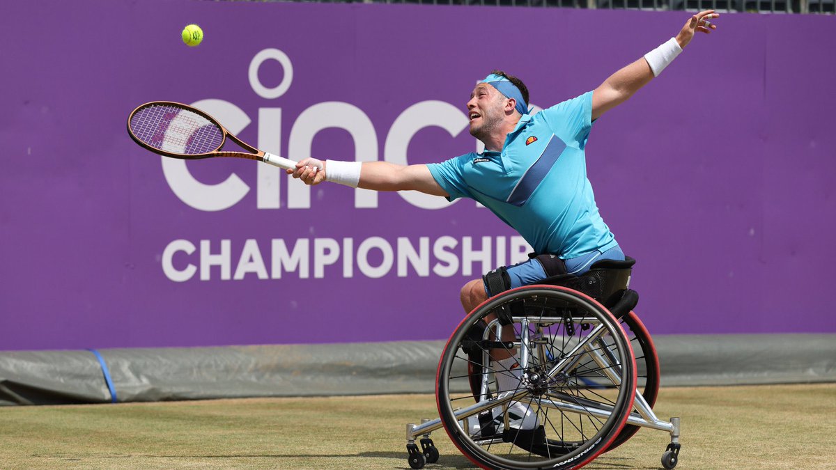 alfiehewett6 tweet picture