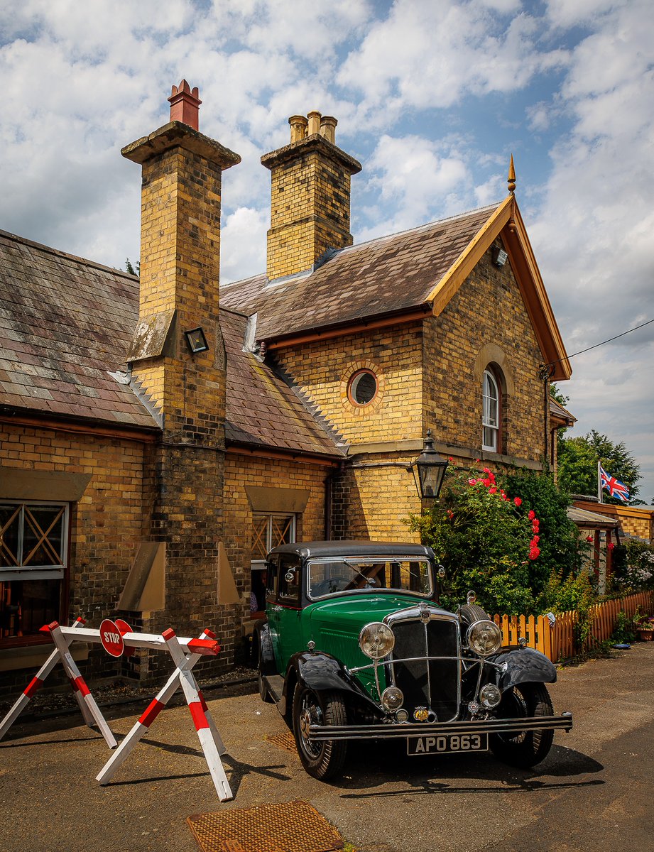 Tony_Carwithen's tweet photo. At Arley Station on @svrofficialsite https://t.co/6gi5Gyi7uX