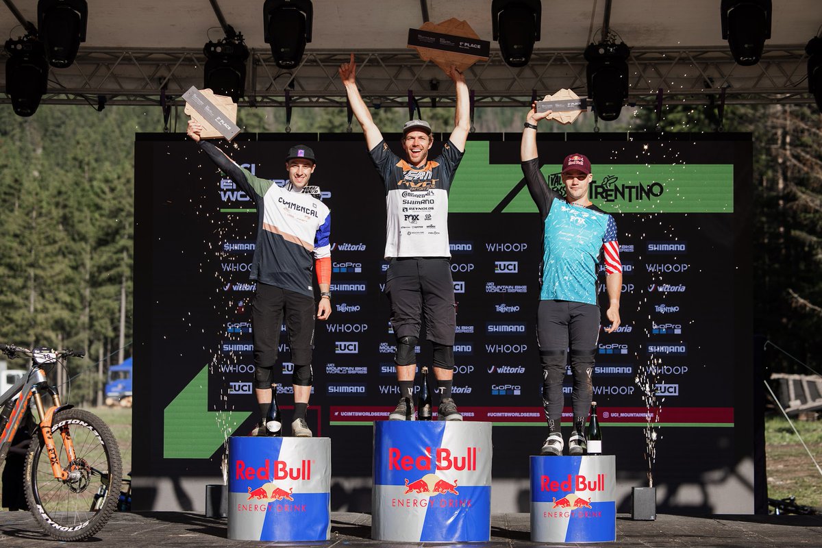 Men Elite EDR continues to heat up with a different winner each round so far this season! 🔥 

🥇 Matt Walker (NZL) 
🥈 Alex Rudeau (FRA) 
🥉 Richie Rude (USA) 

📸: @MTBworldseries | #MTBWorldCup