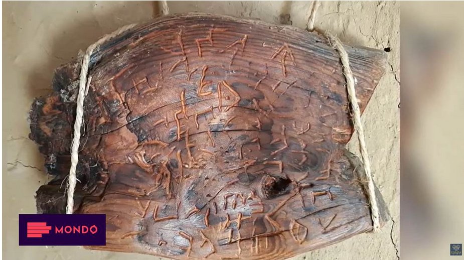 thealbedojourney-on-twitter-the-dispilio-tablet-discovered-in-1932