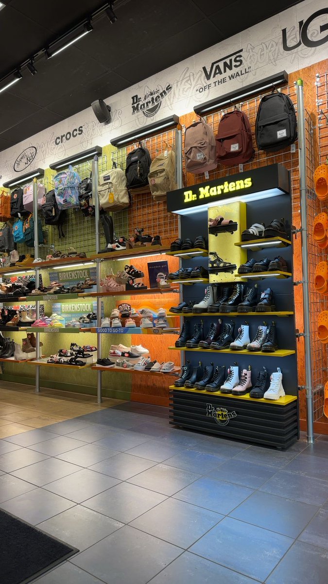 danielryan00's tweet image. Dannibus found #cubiecoin in a Blue vault at this location! Join me playing #coinhuntworld, It's awesome! coinhunt.gsc.im/Zz8KOgcbkU #cryptocurrency #2662382