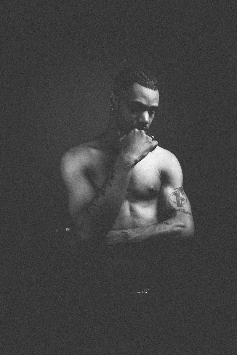 mameonelelu's tweet photo. « Malgré tout, je suis là toujours à garder la foi, car si j’abandonne qui pourra me relever »

TRAUMA 🗣️🫀 

#mameone #Trauma #Rnbfr #newsingle https://t.co/7FqX2zZaTq