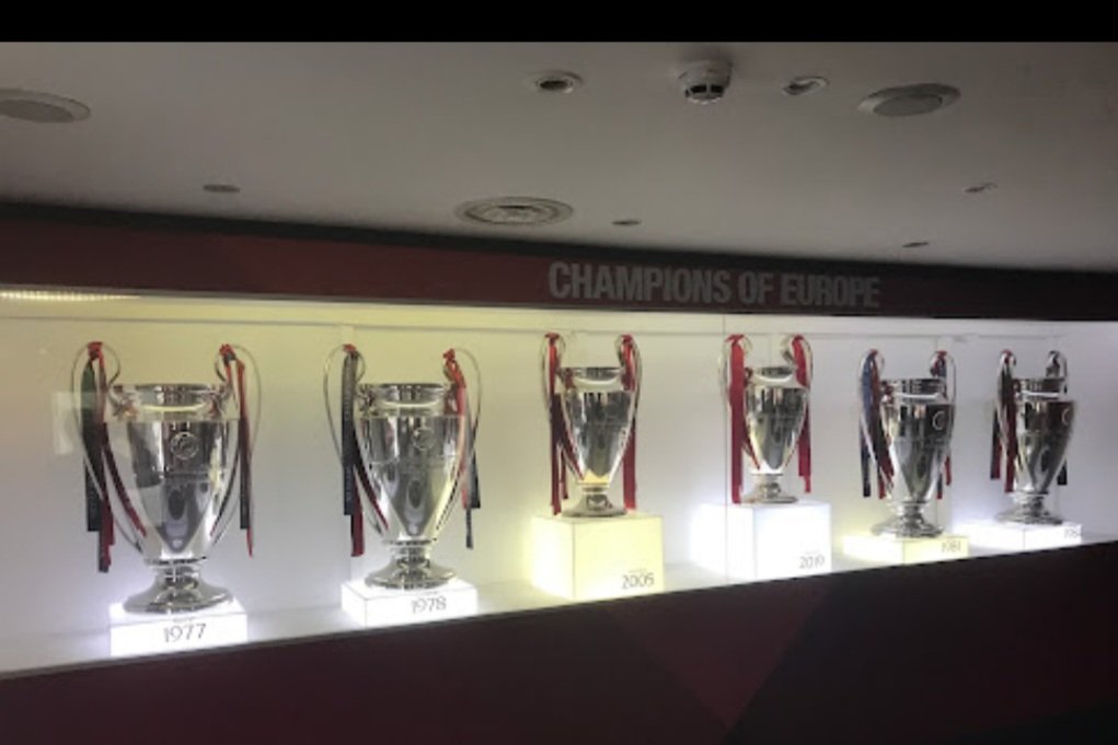 barnsyboy's tweet photo. @AnthonyMahoney3 Our 6 is better than your 1 though👍 https://t.co/HCwISmnFWj