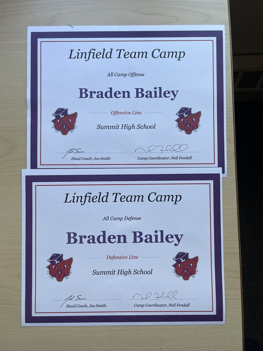 Team camp is complete! Had a good time at @LinfieldFB camp. I left with all camp awards on both sides of the ball and an offer! Thank you @CoachHeck55 and @Summitstorm_FB. @PrepRedzoneOR @BrandonHuffman @ByBrianRathbone