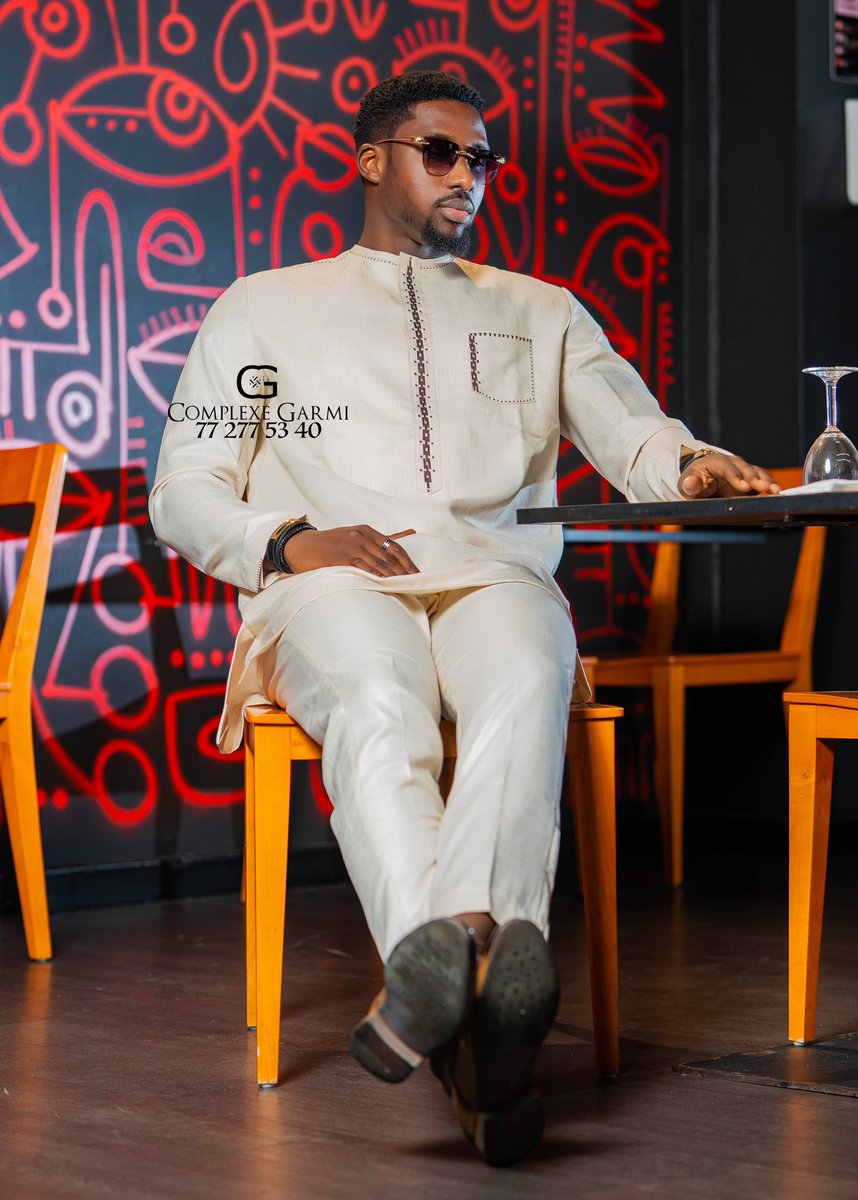Complexe_GARMI's tweet photo. Kou amagoul yèrè thi tabaski 
Diaral complexe Garmi  dieul sa tenue
Des prêt-à-porter  disponible sur place 
Adresse Medina rue 6/19 
Mariste en face CBAO 

#kebetu #senegal #tabaski https://t.co/wLBcmDyTvh