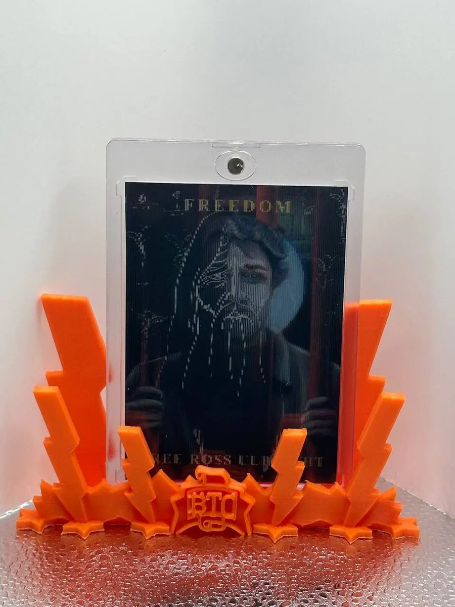 scarcedotcity's tweet photo. 0.447 BTC sent to @Free_Ross ✊

100% proceeds from the sale of these 2 Bitcoin Trading Cards

Thank you to the @btc_cards community🙏 https://t.co/KzFI0SfN8F